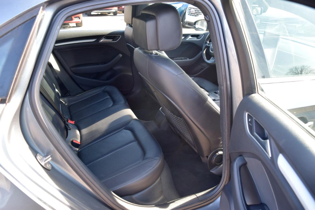 Audi A3 4dr Sdn quattro 2.0T Premium 2016