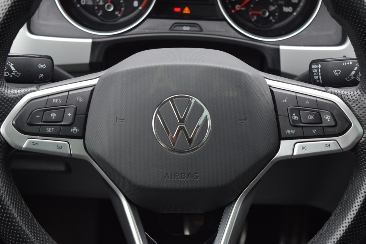 Volkswagen Atlas 3.6L V6 SE w/Technology R-Line 4MOTION 2021