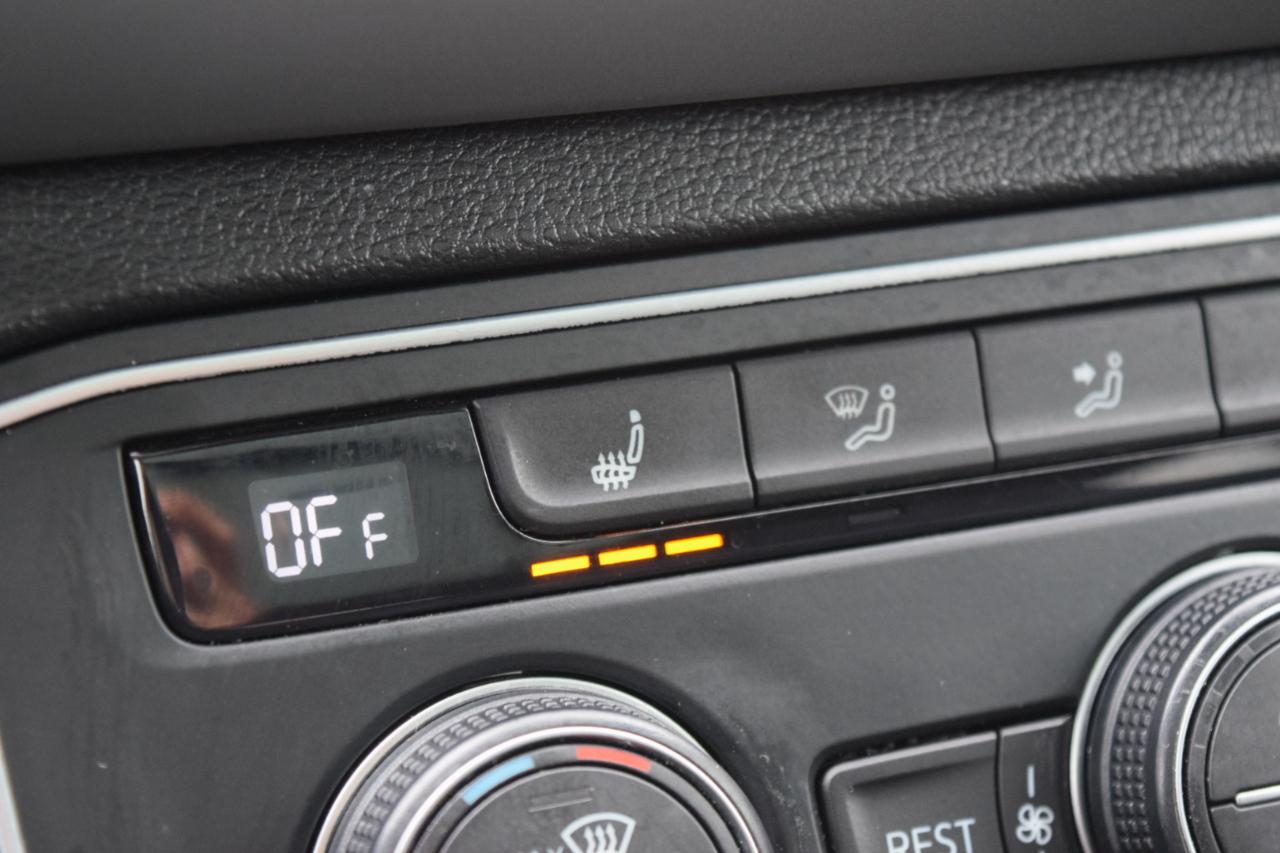 Volkswagen Atlas 3.6L V6 SE w/Technology R-Line 4MOTION 2021