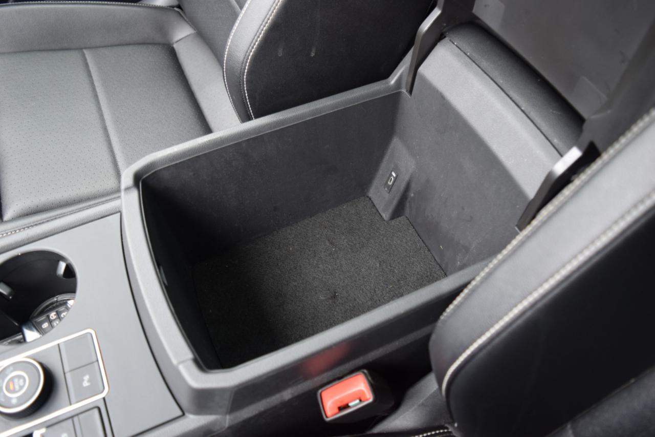 Volkswagen Atlas 3.6L V6 SE w/Technology R-Line 4MOTION 2021