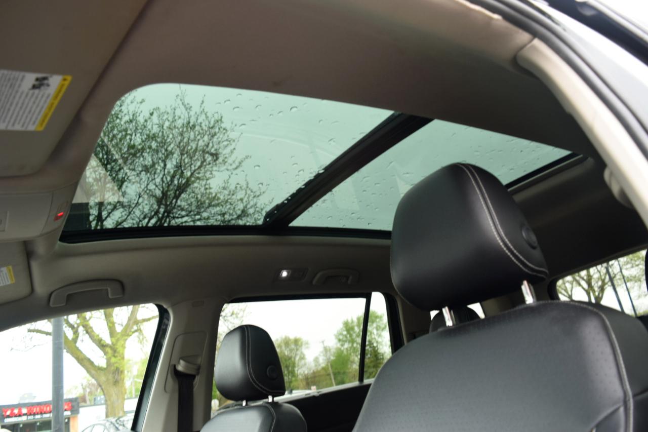 Volkswagen Atlas 3.6L V6 SE w/Technology R-Line 4MOTION 2021