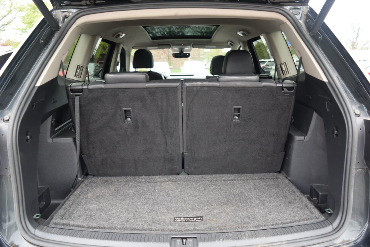 Volkswagen Atlas 3.6L V6 SE w/Technology R-Line 4MOTION 2021