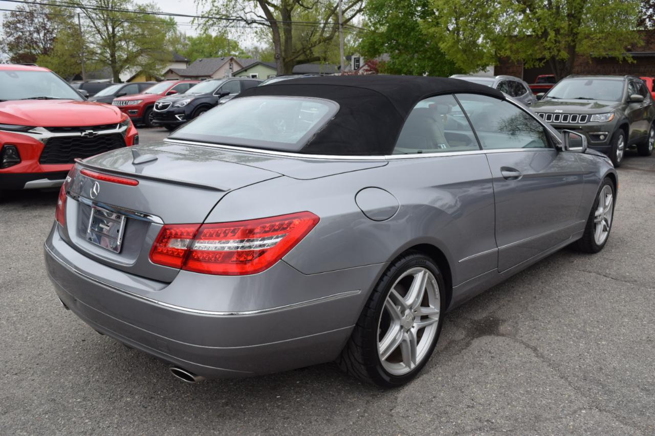 Mercedes-Benz E-Class 2dr Cabriolet E 350 RWD 2011
