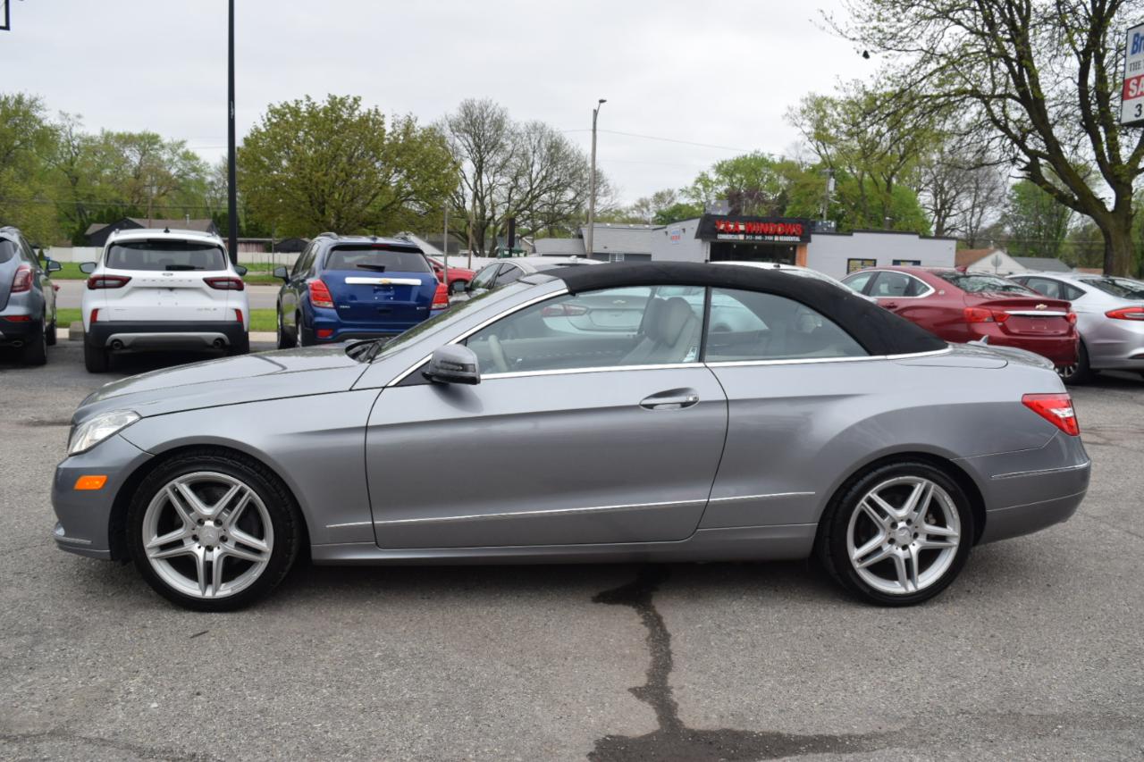 Mercedes-Benz E-Class 2dr Cabriolet E 350 RWD 2011