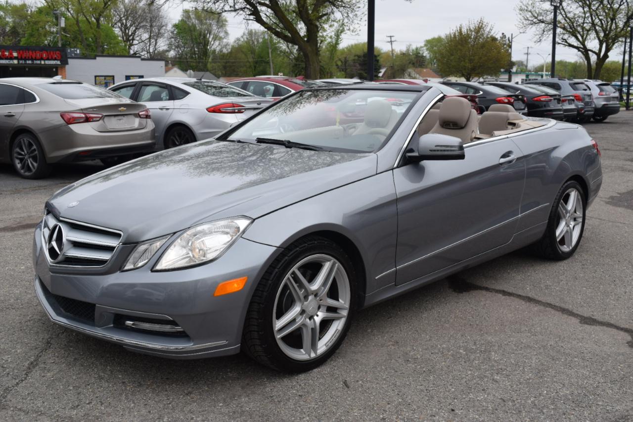 Mercedes-Benz E-Class 2dr Cabriolet E 350 RWD 2011