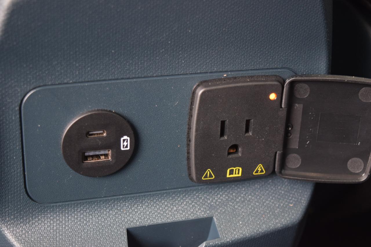 Ford Maverick Lariat AWD SuperCrew 2024