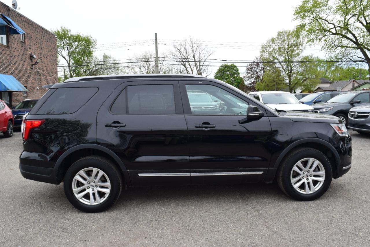 Ford Explorer XLT 4WD 2018