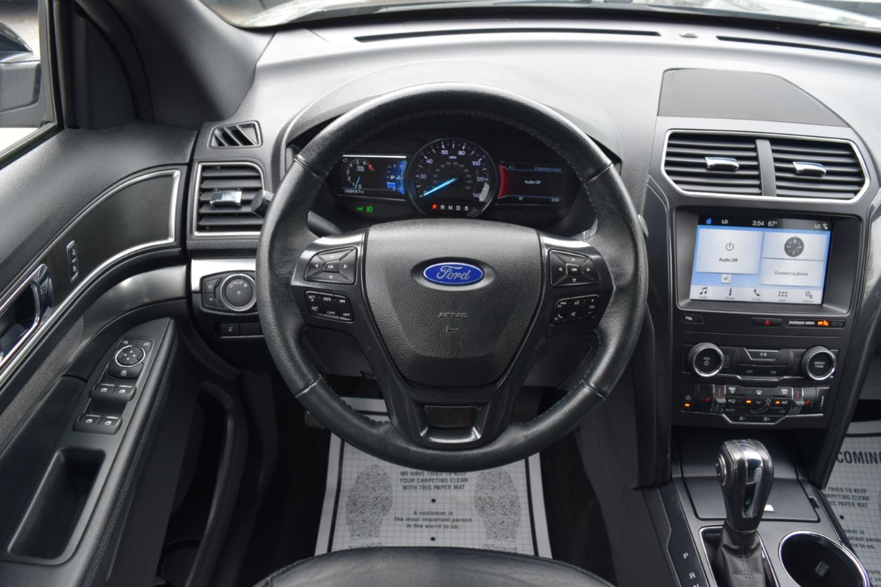 Ford Explorer XLT 4WD 2018