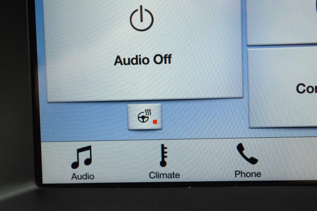 Ford Explorer XLT 4WD 2018