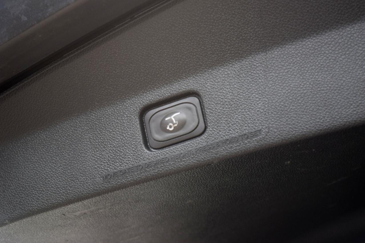 Ford Explorer XLT 4WD 2018