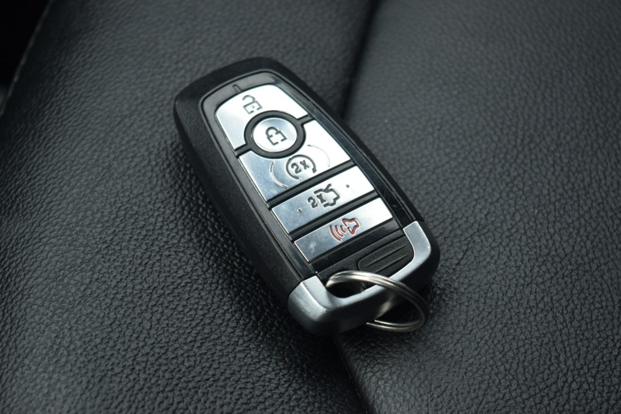 Ford Explorer XLT 4WD 2018