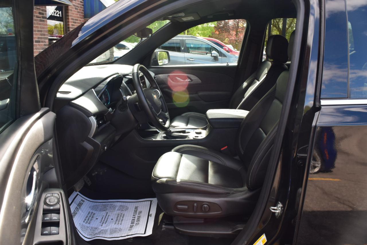 Chevrolet Traverse FWD 4dr LT Leather 2023