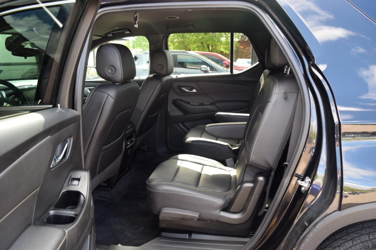 Chevrolet Traverse FWD 4dr LT Leather 2023