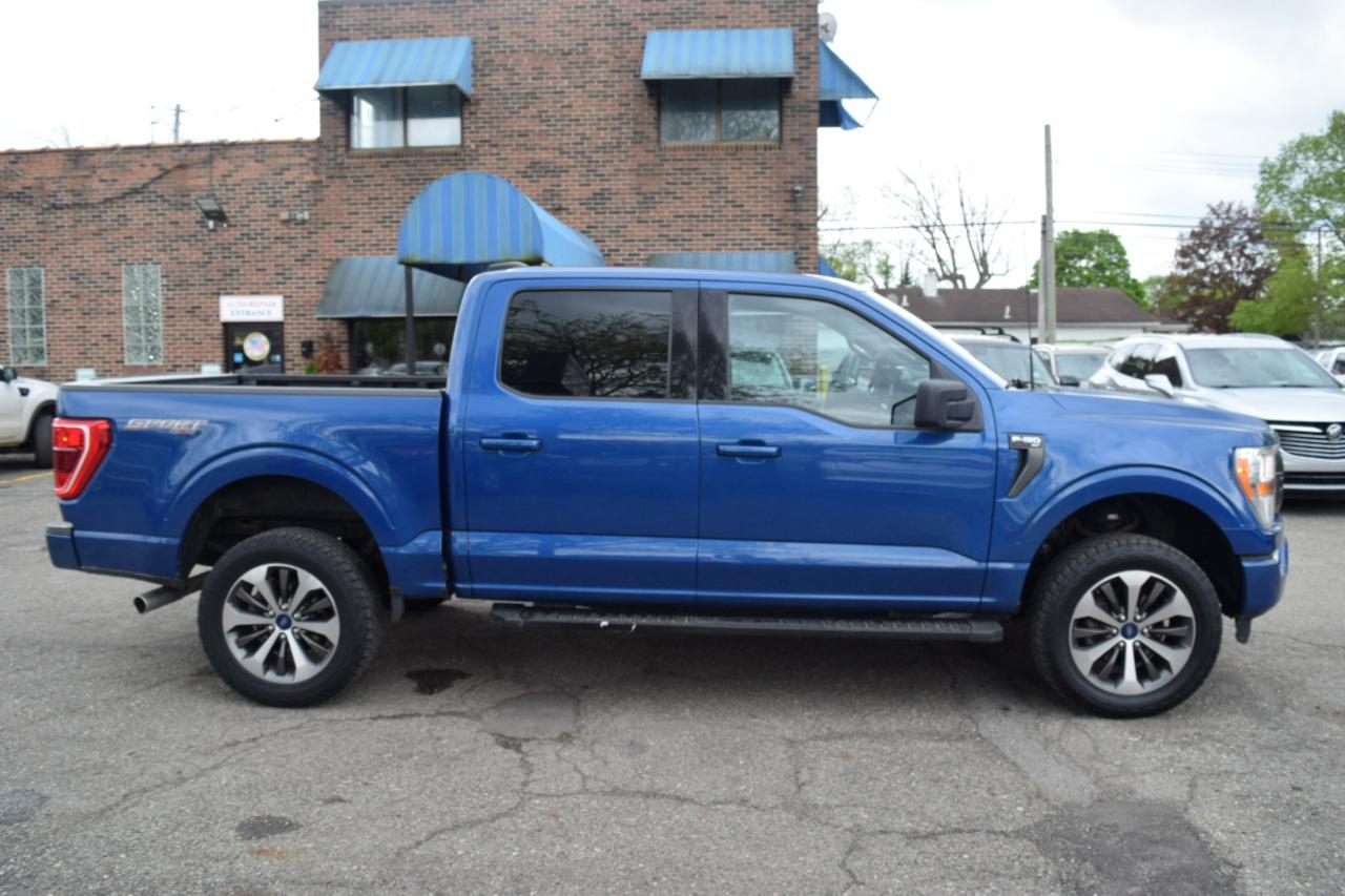Ford F-150 XLT SuperCrew Short Bed 4WD 2022