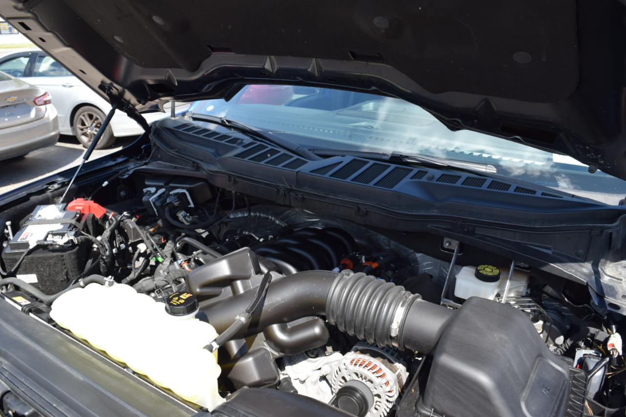 Ford F-150 XLT SuperCrew Short Bed 4WD 2022