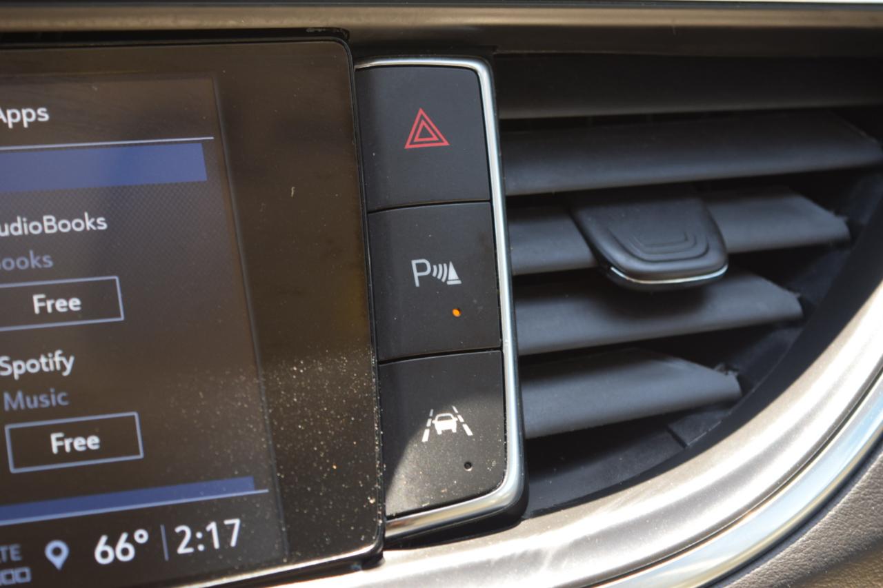 Buick Enclave AWD 4dr Essence 2023