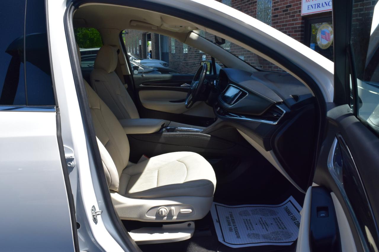 Buick Enclave AWD 4dr Essence 2023