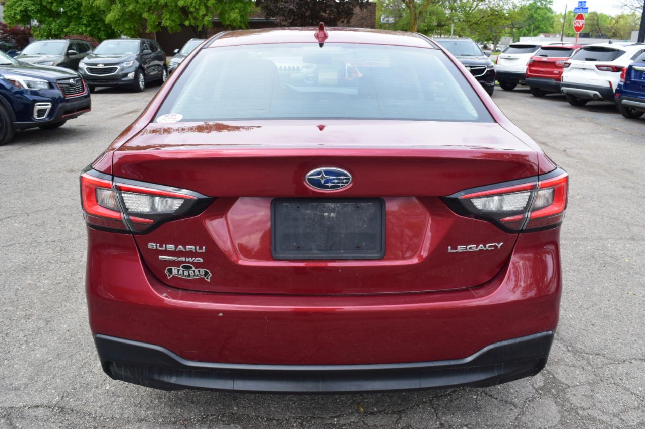 Subaru Legacy Premium AWD 2025