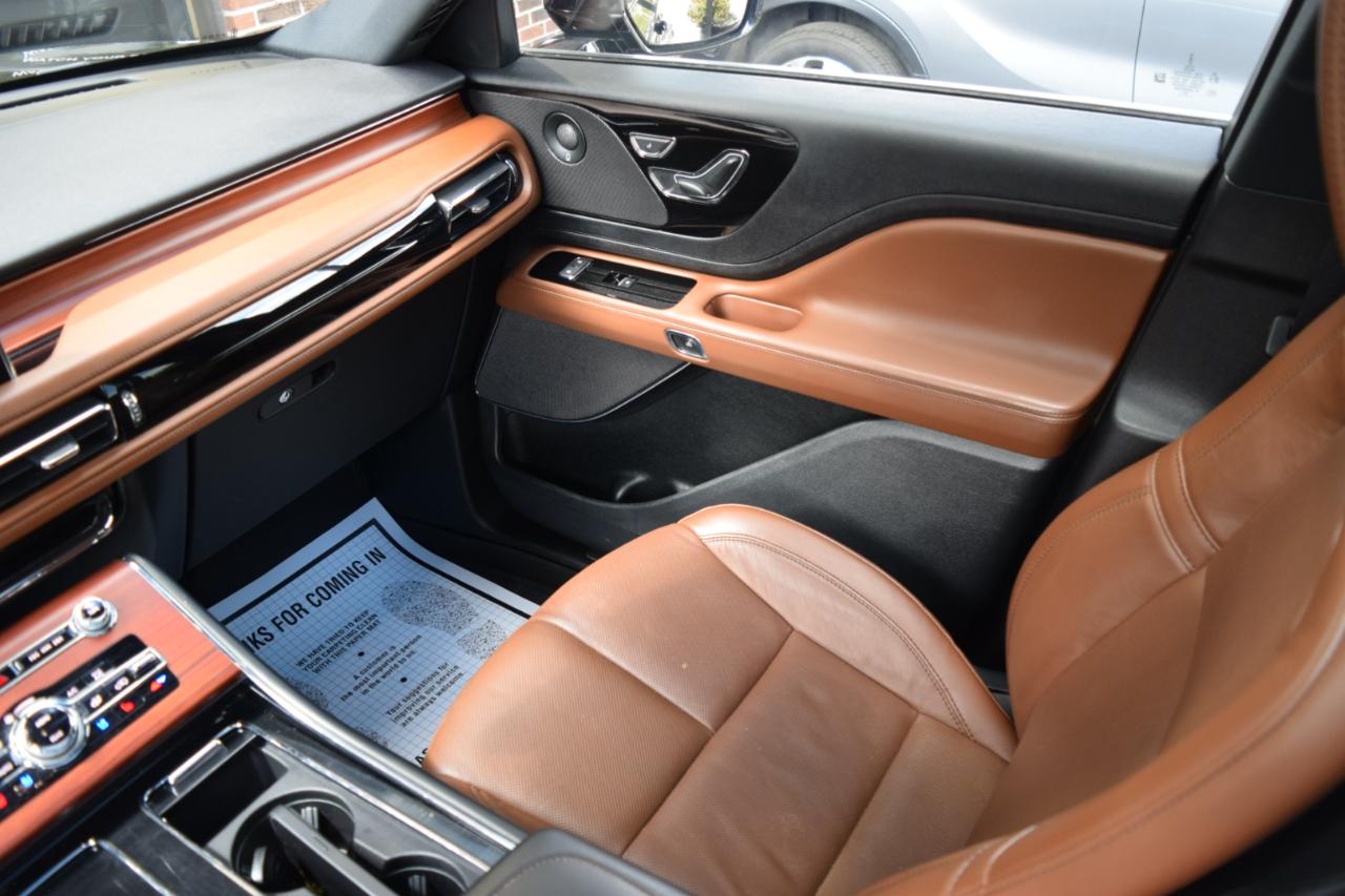 Lincoln Aviator Reserve AWD 2023
