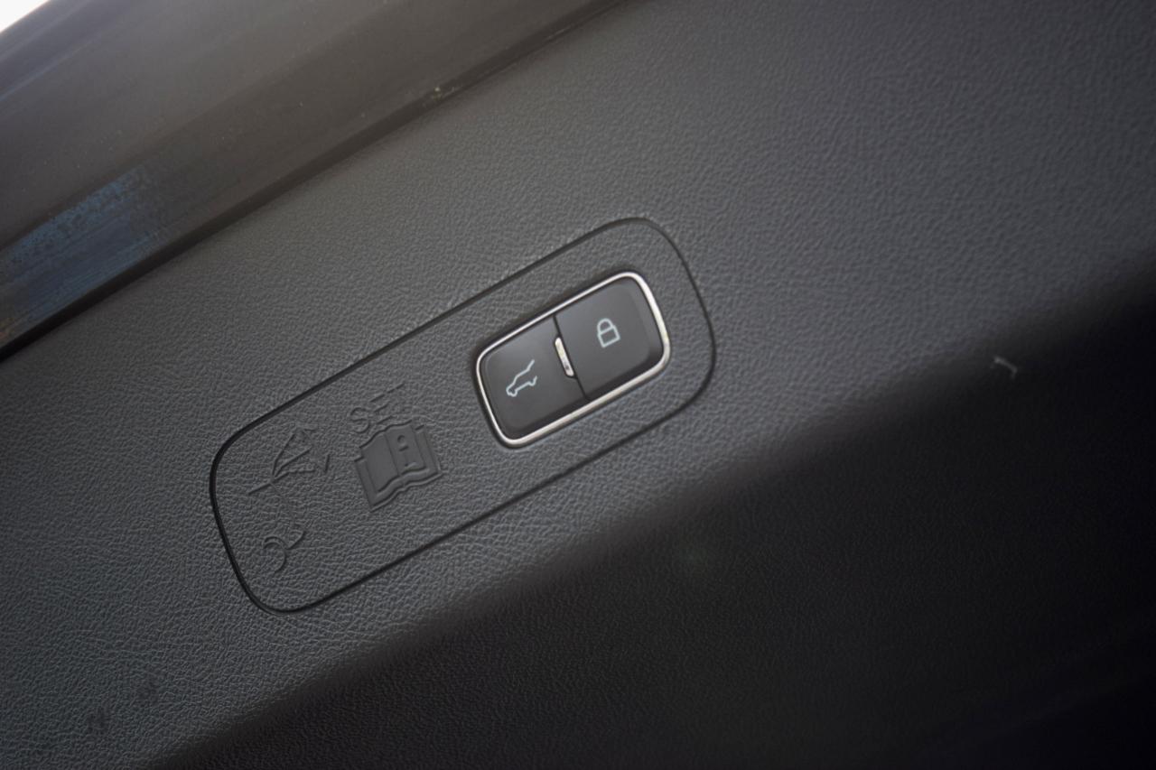Lincoln Aviator Reserve AWD 2023