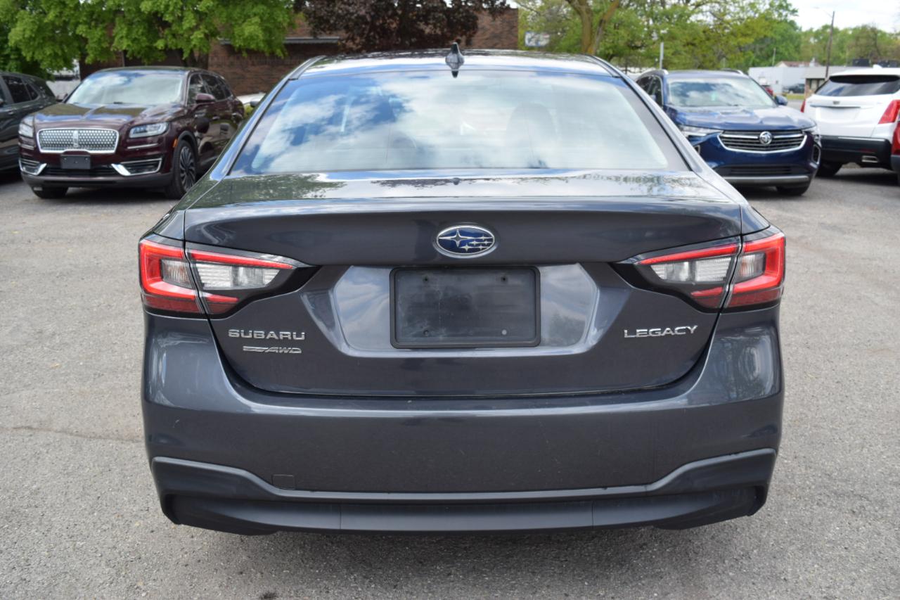 Subaru Legacy Premium CVT 2021