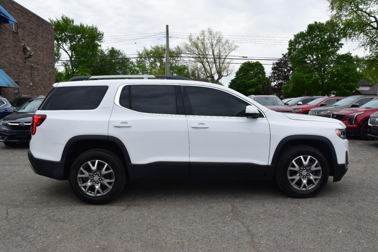 GMC Acadia FWD 4dr SLT 2021