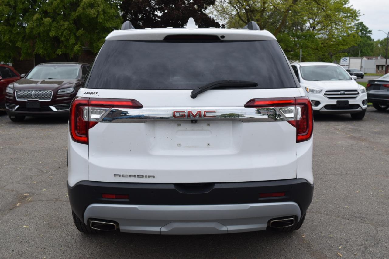 GMC Acadia FWD 4dr SLT 2021