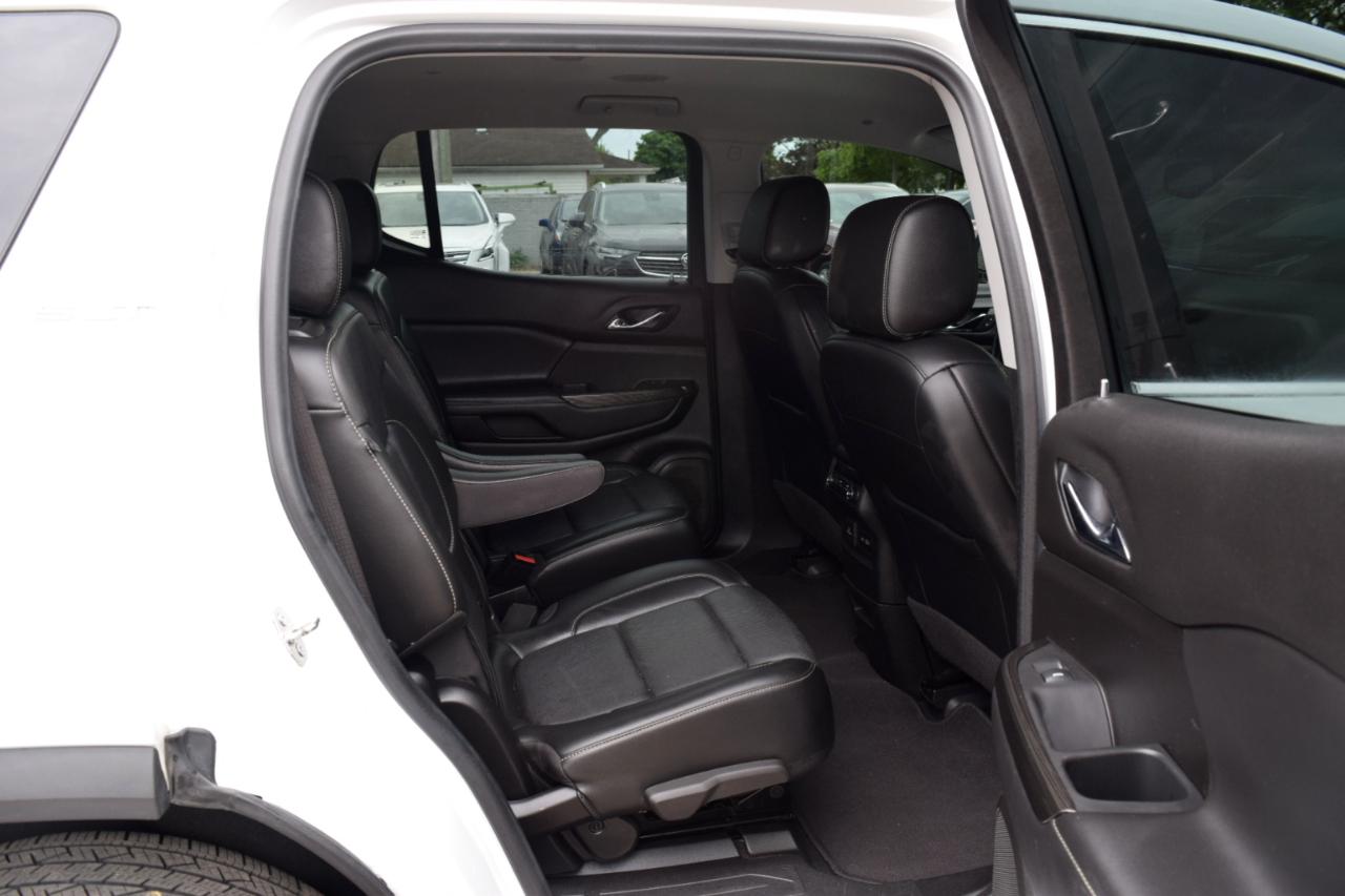 GMC Acadia FWD 4dr SLT 2021
