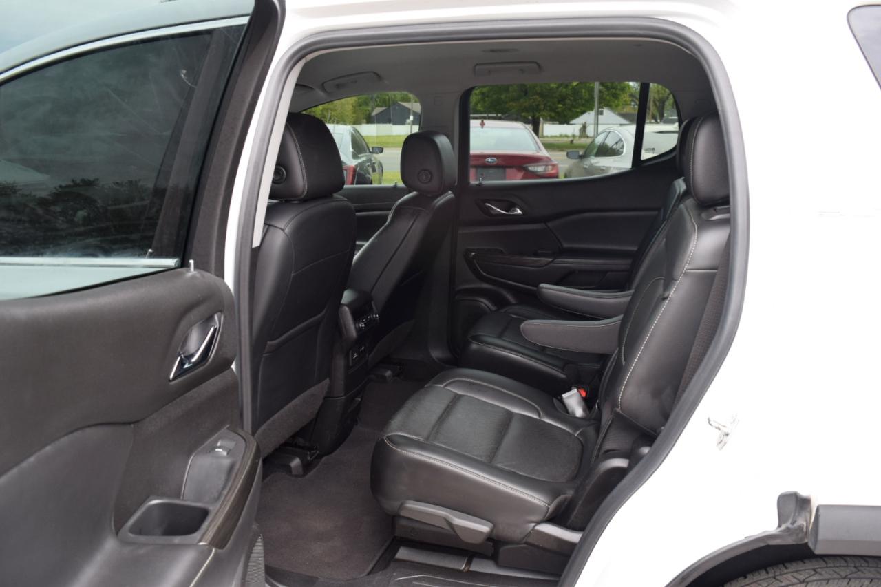 GMC Acadia FWD 4dr SLT 2021
