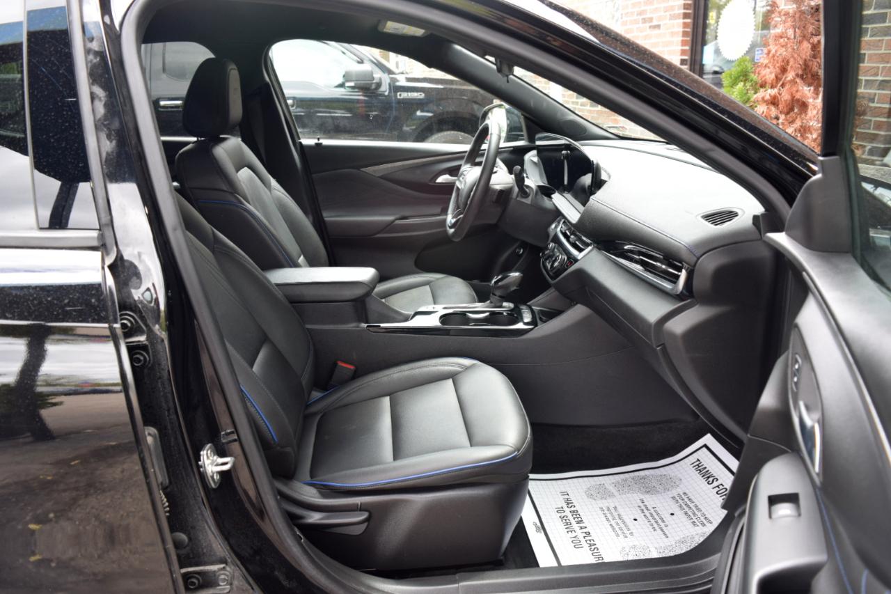 Buick Envista FWD 4dr Sport Touring 2024