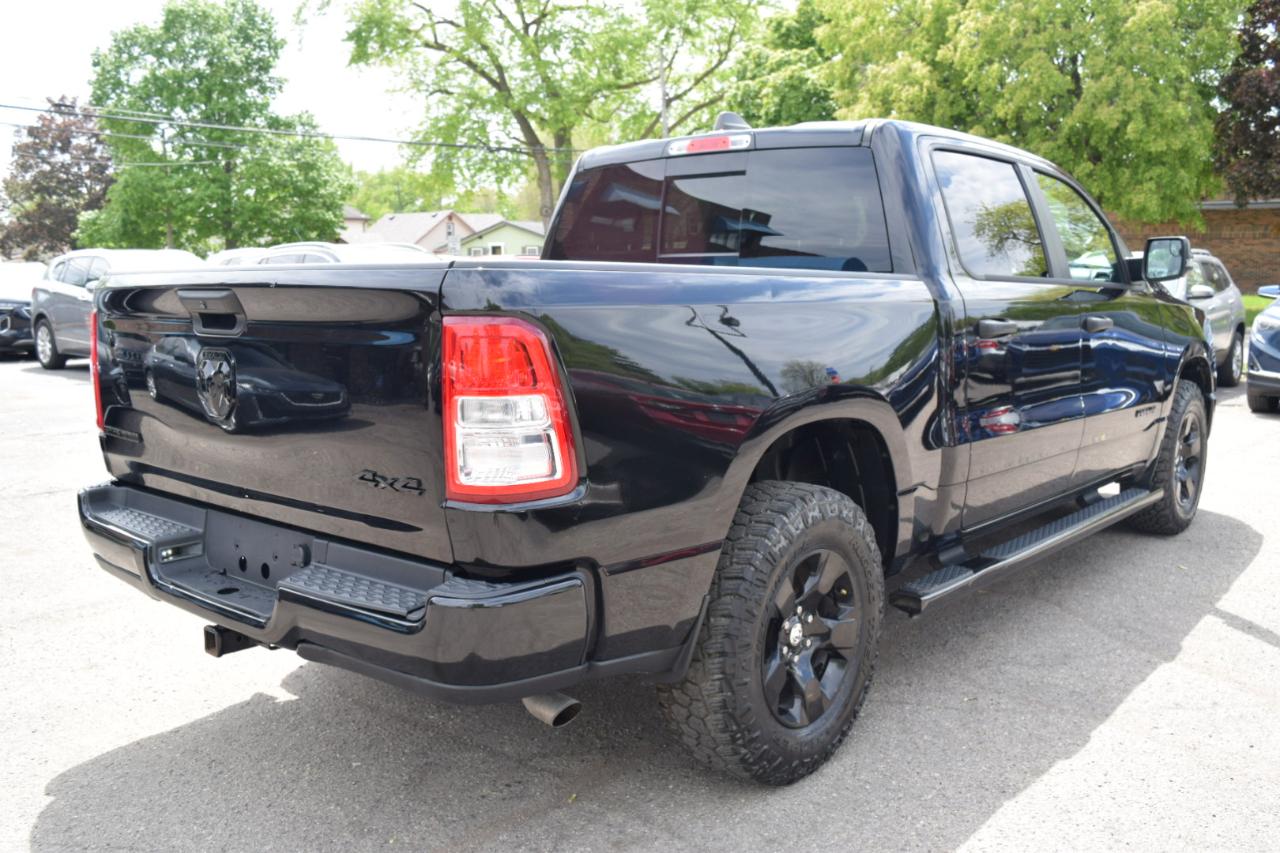 RAM 1500 Big Horn 4x4 Crew Cab 5'7" Box 2023