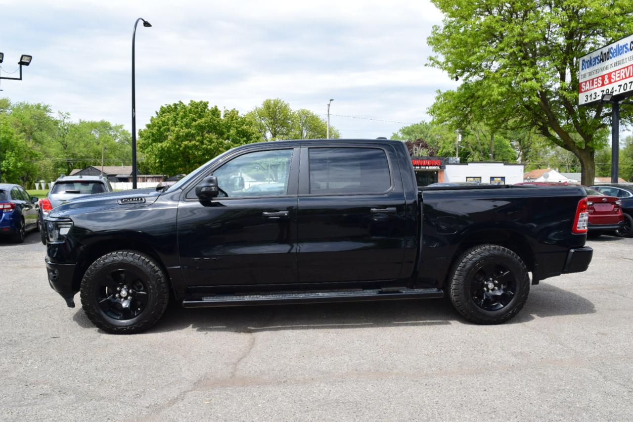 RAM 1500 Big Horn 4x4 Crew Cab 5'7" Box 2023