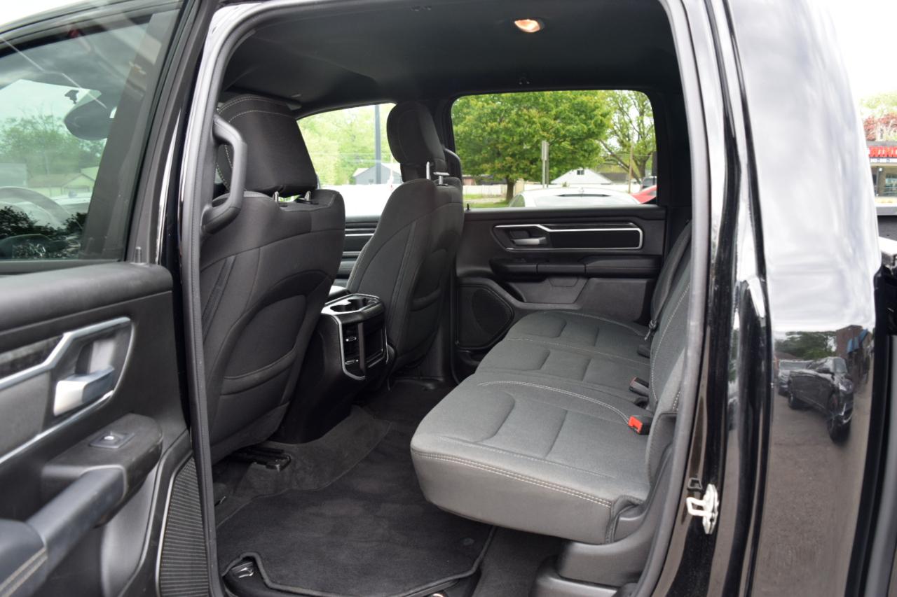 RAM 1500 Big Horn 4x4 Crew Cab 5'7" Box 2023