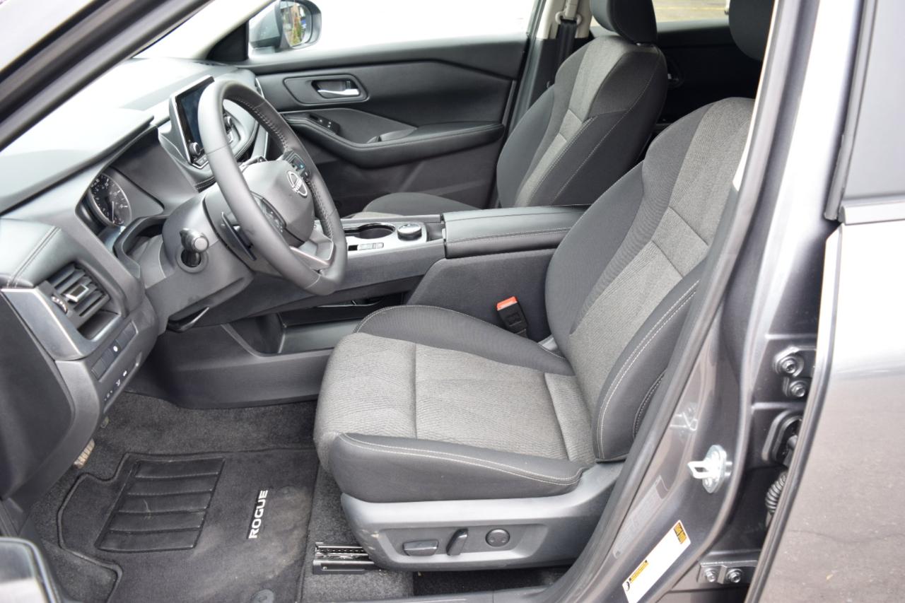 Nissan Rogue AWD SV 2026