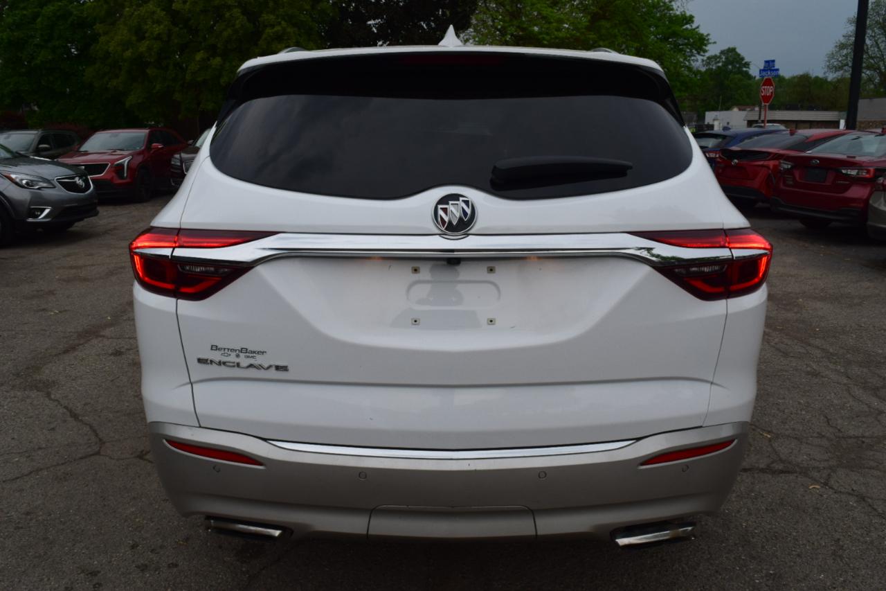 Buick Enclave  2020