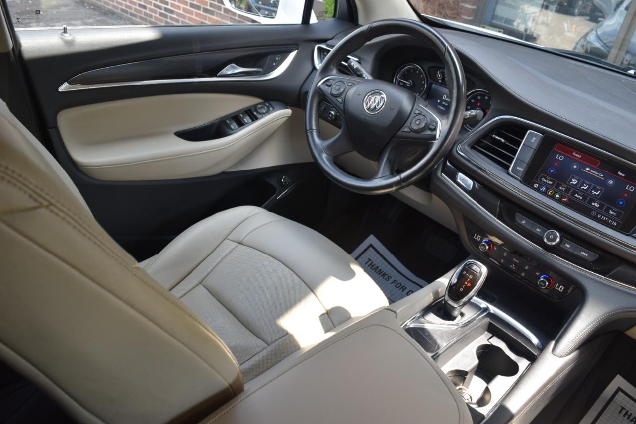 Buick Enclave  2020