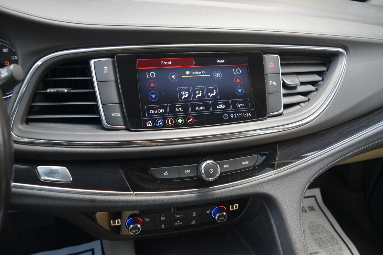 Buick Enclave  2020