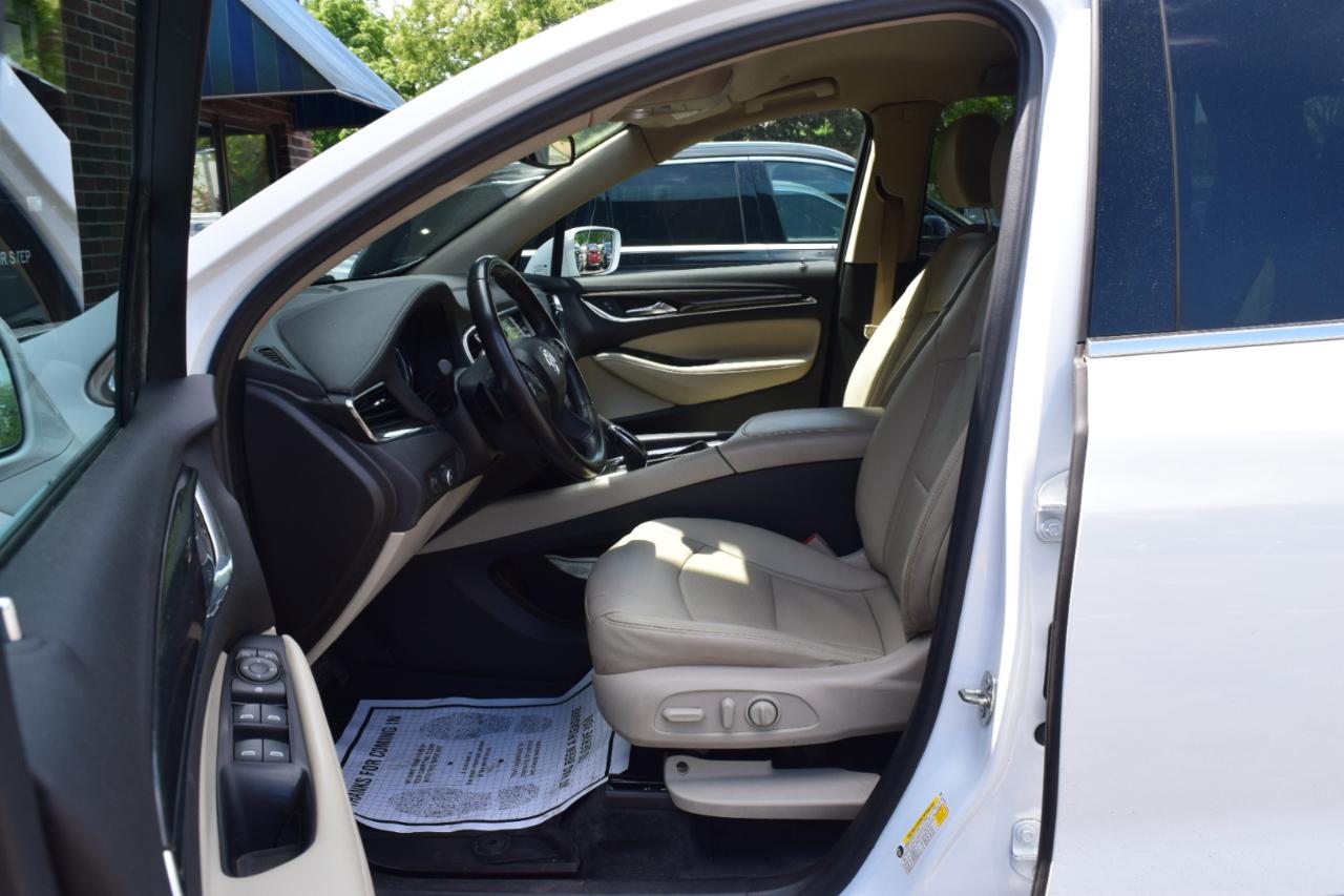 Buick Enclave  2020