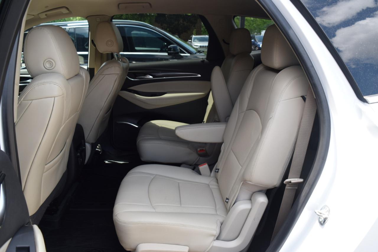 Buick Enclave  2020