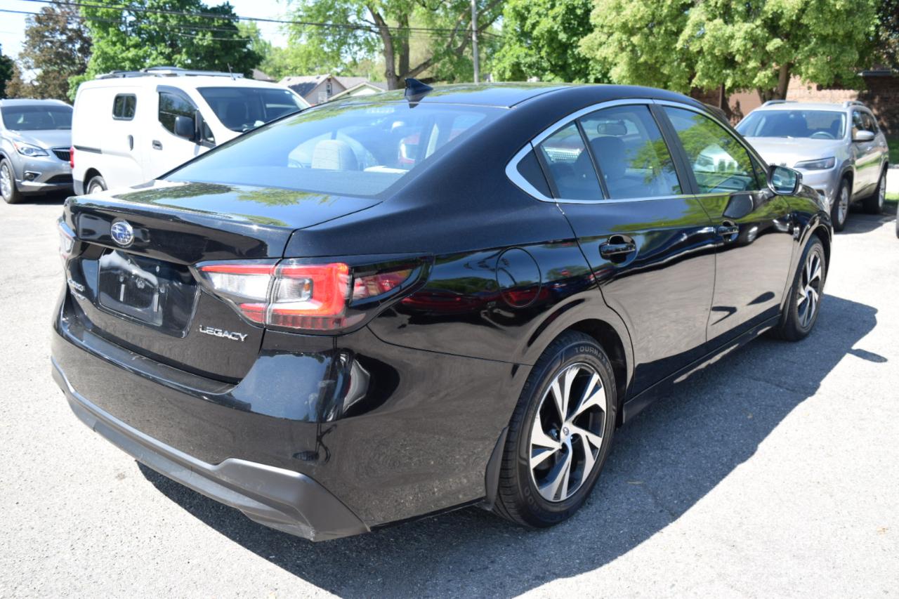 Subaru Legacy Premium CVT 2021
