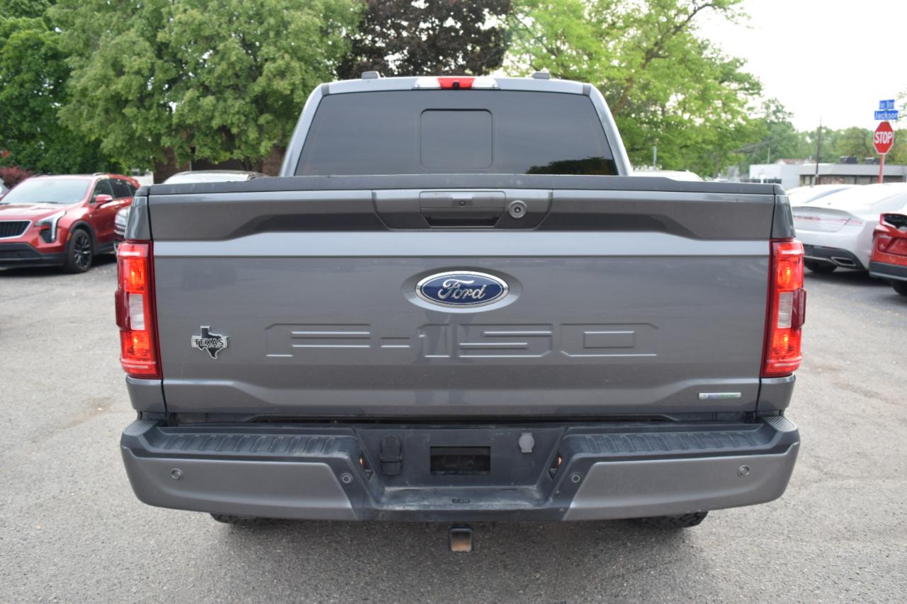 Ford F-150 XLT 4x4 SuperCrew 2023