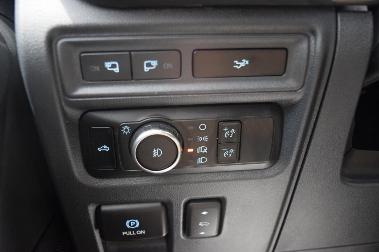 Ford F-150 XLT 4x4 SuperCrew 2023
