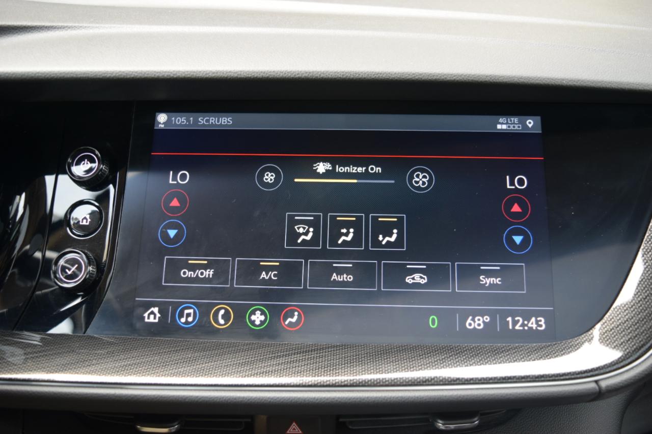 Buick Envision FWD 4dr Essence 2021