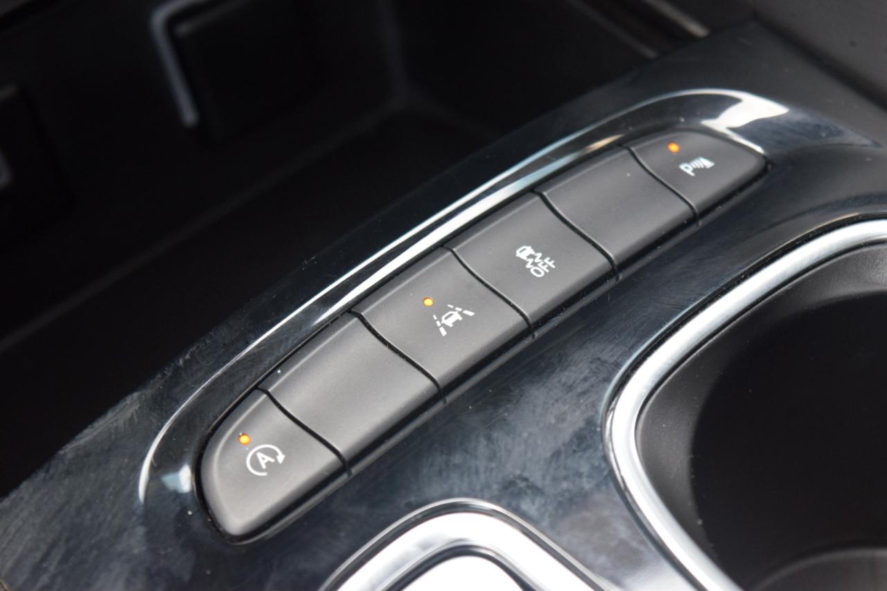 Buick Envision FWD 4dr Essence 2021