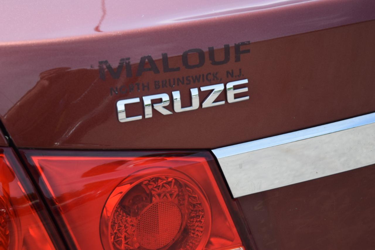 Chevrolet Cruze  2012