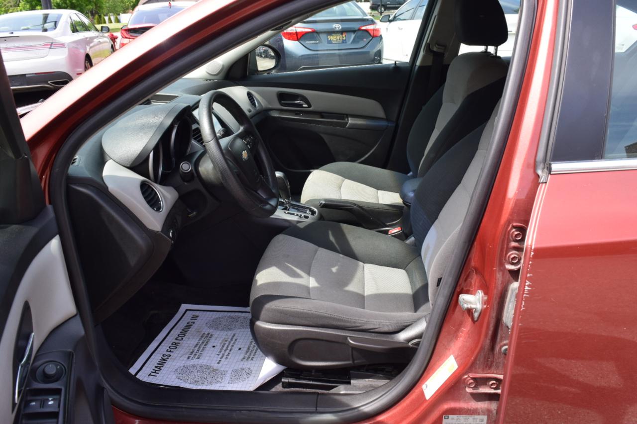 Chevrolet Cruze  2012