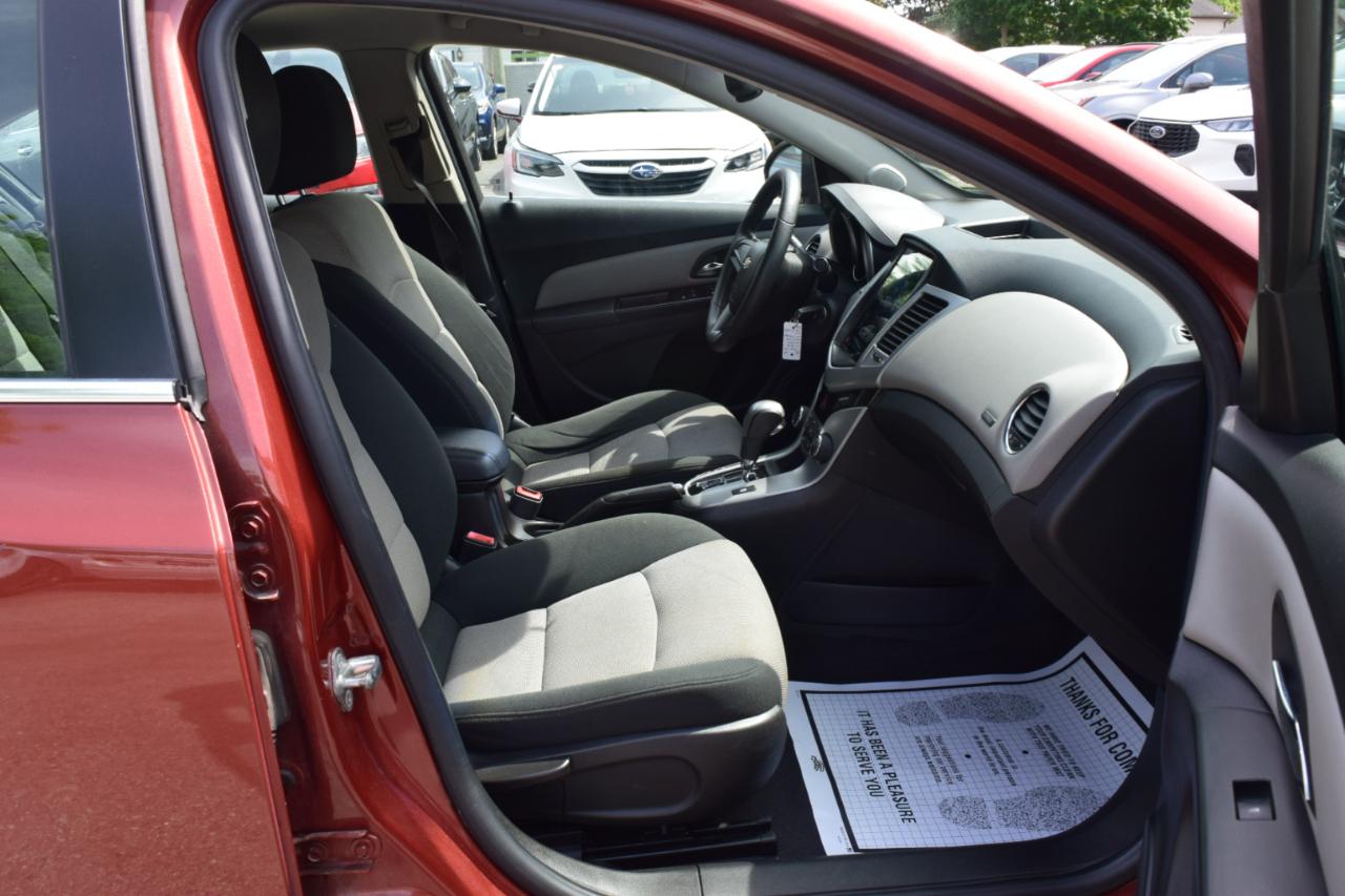 Chevrolet Cruze  2012