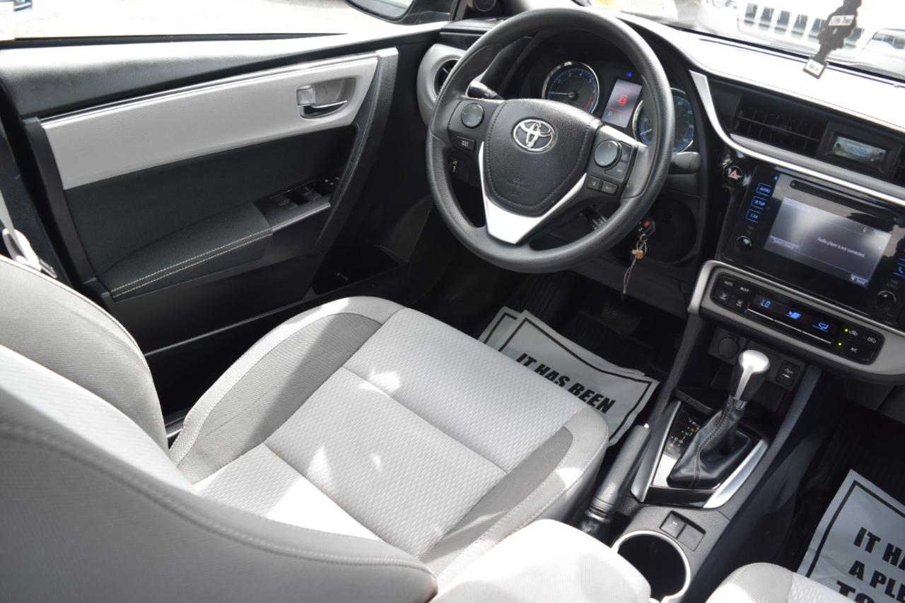Toyota Corolla XLE CVT 2019