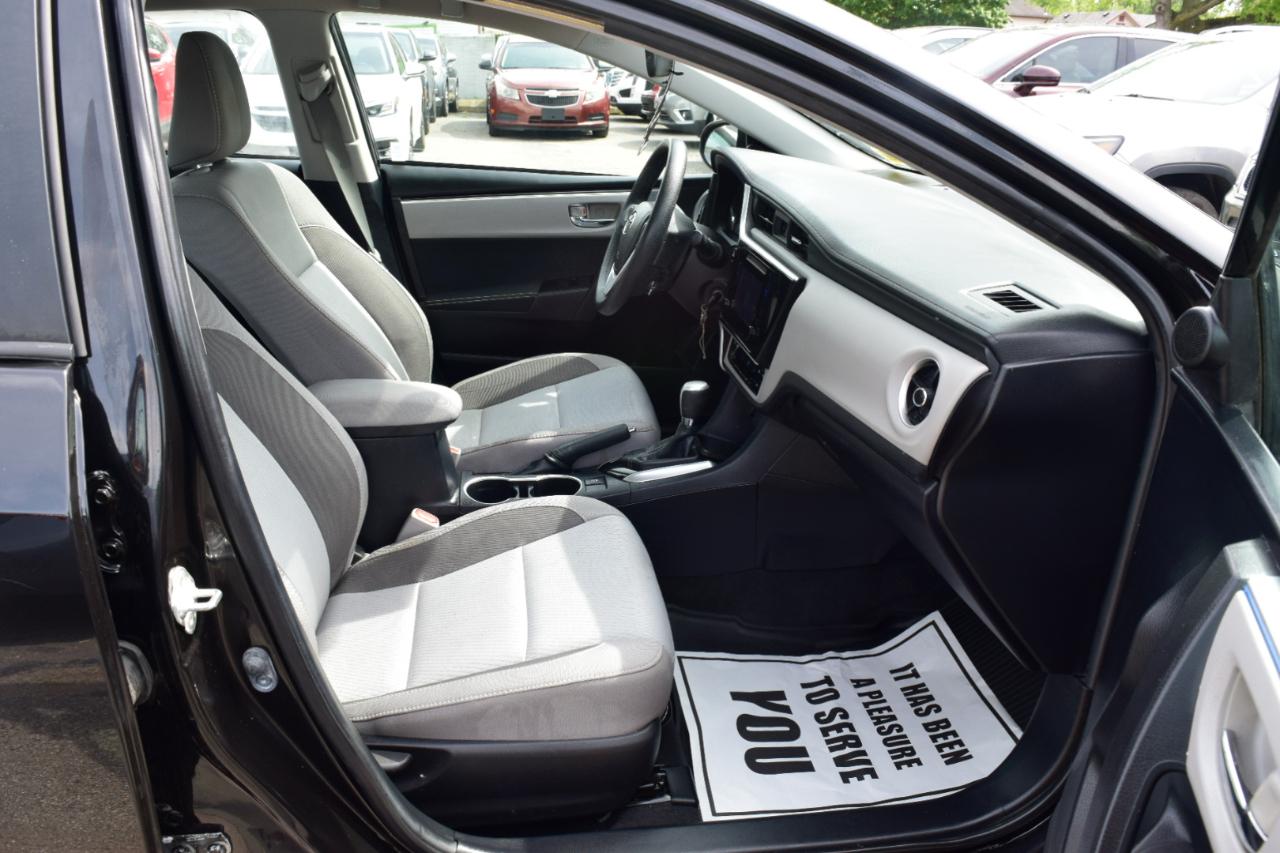 Toyota Corolla XLE CVT 2019