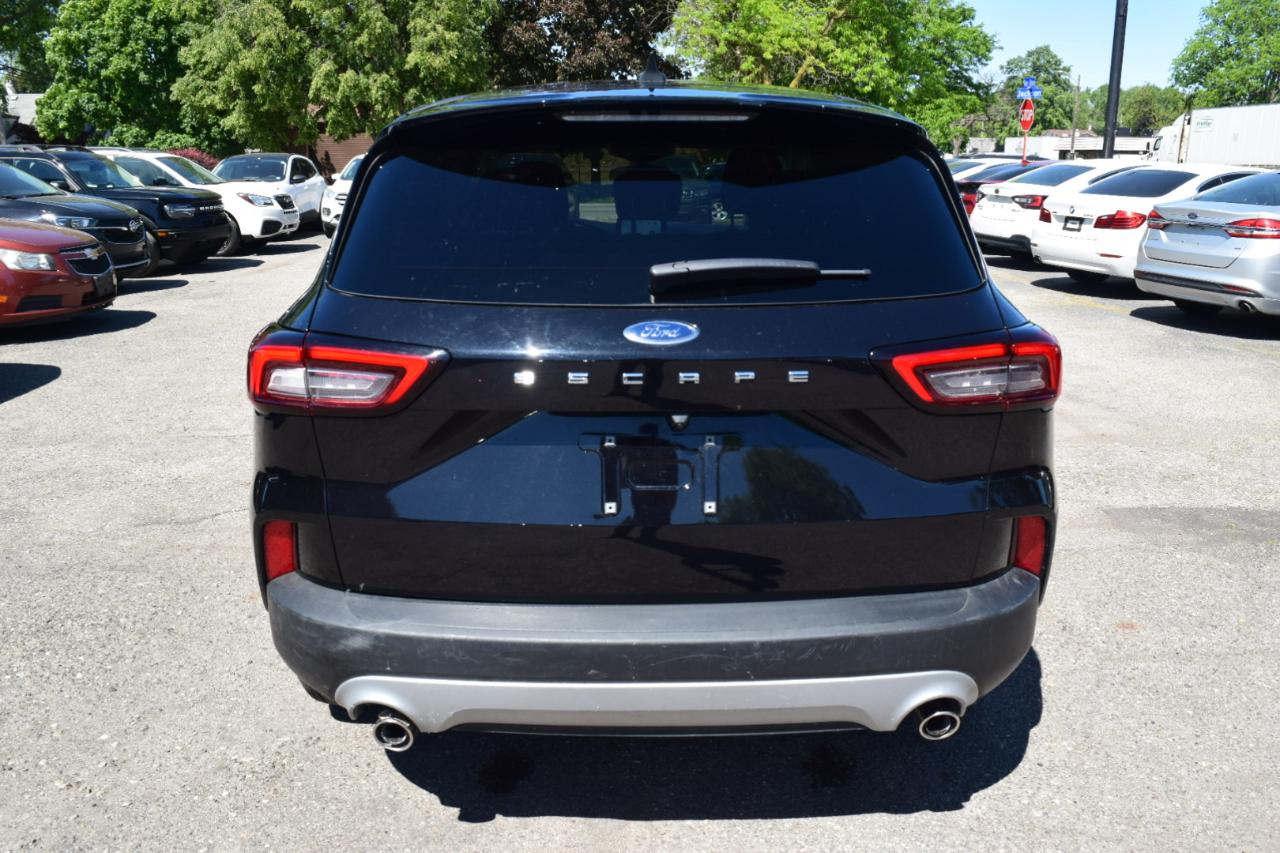 Ford Escape Active FWD 2025